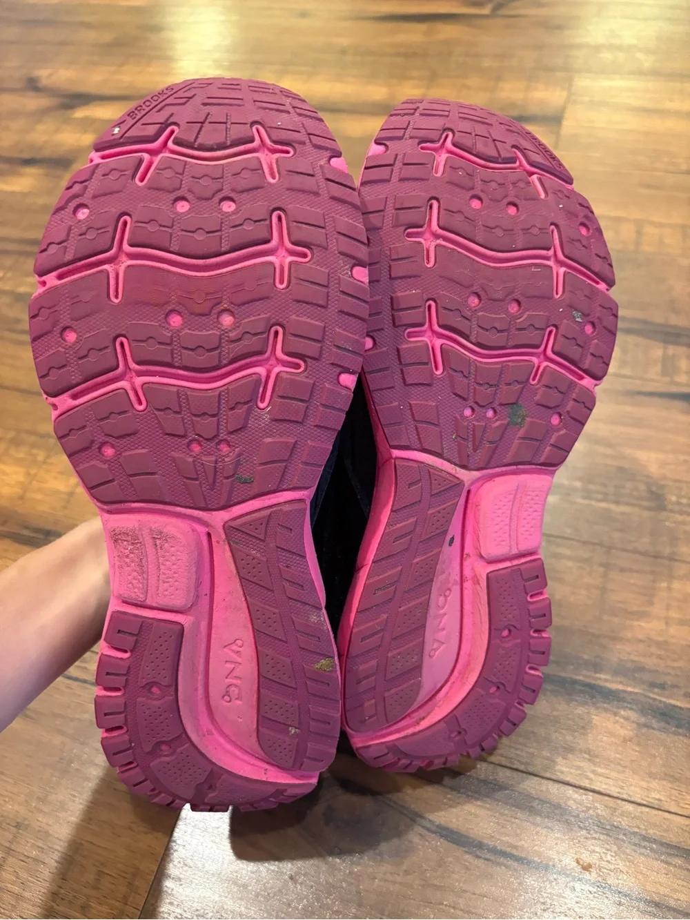 Brooks Trace 2 Women Size 11 Running Shoes Cosmic Cheetah Pink Black Leopard